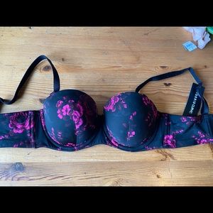 Torrid 5 Way Bra NWT